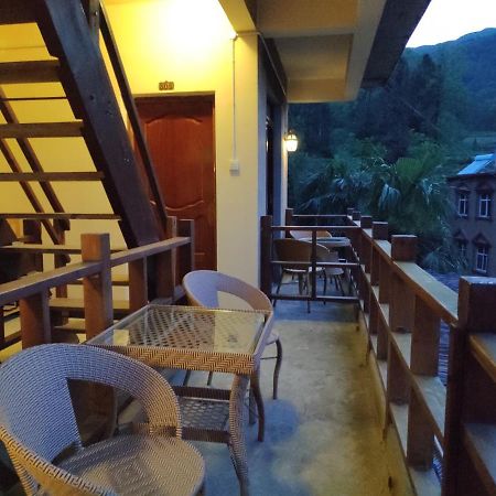 Hotel 多依湾客栈havre De Paix Duoyiwan Yuanyang  Esterno foto